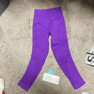 Lululemon Zone In Crop